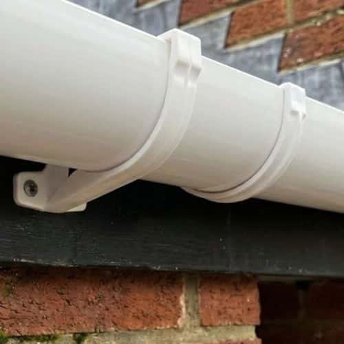 Aquaflow 68mm Downpipe Clips Fitted
